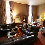 Home Fleuri Guesthouse